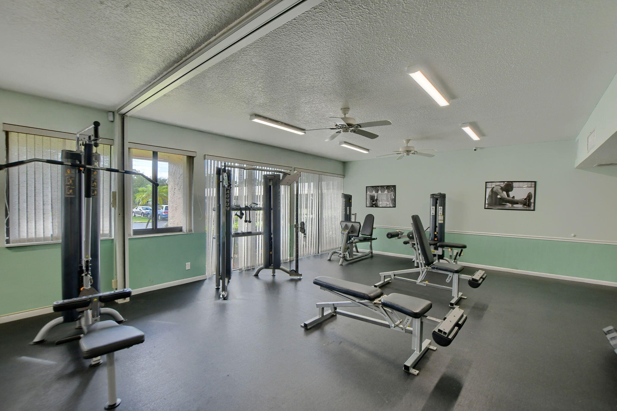 COCO WOOD LAKES SEC 3 - Residential