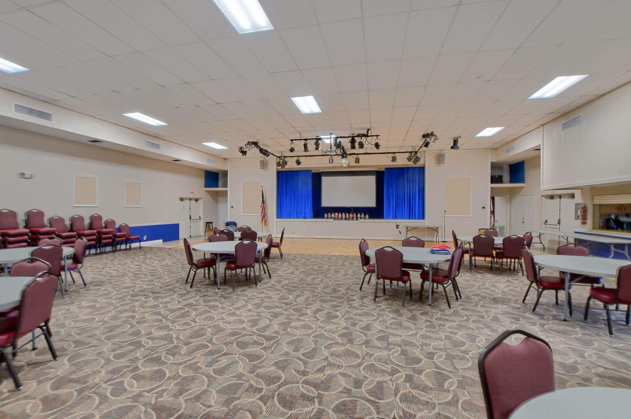 COCO WOOD LAKES SEC 3 - Residential