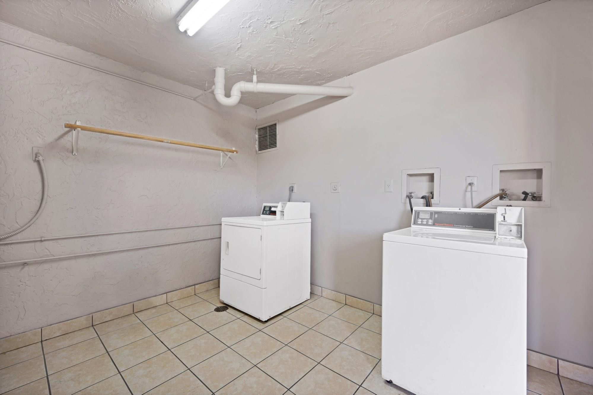 Sherwood Square - Residential