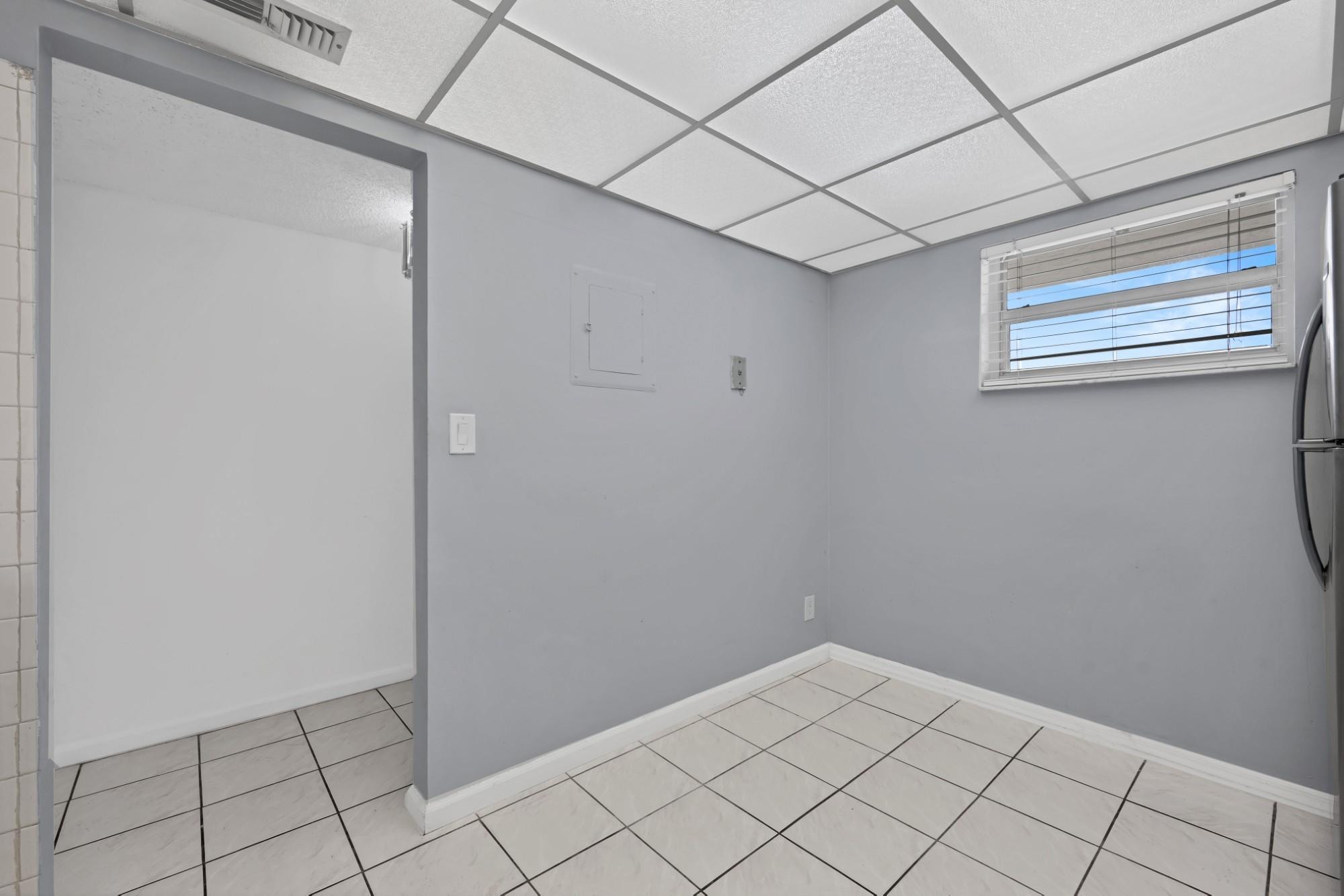 Sherwood Square - Residential