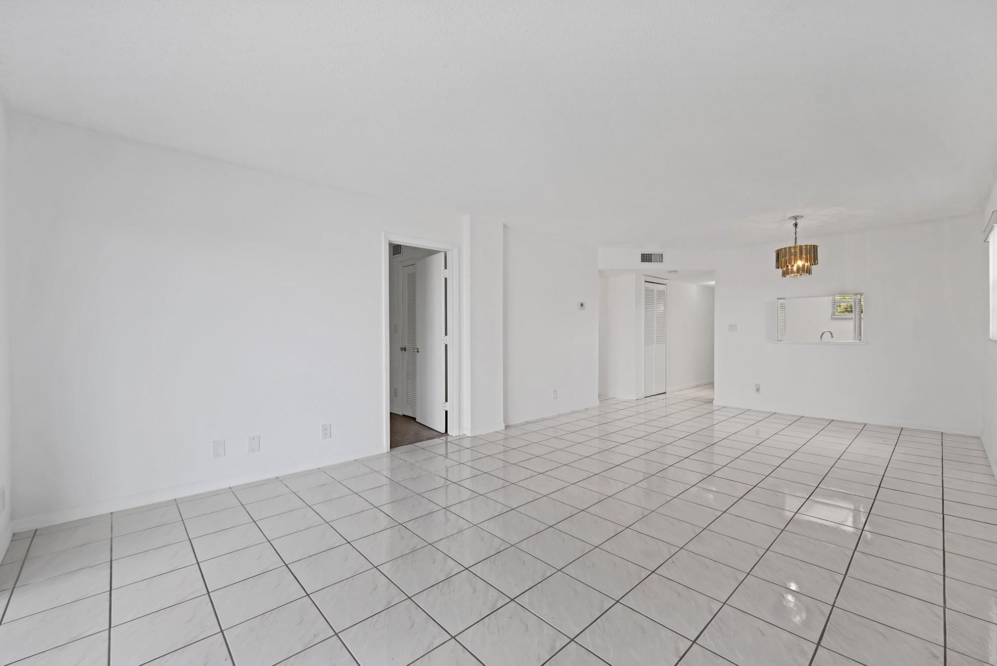 Sherwood Square - Residential