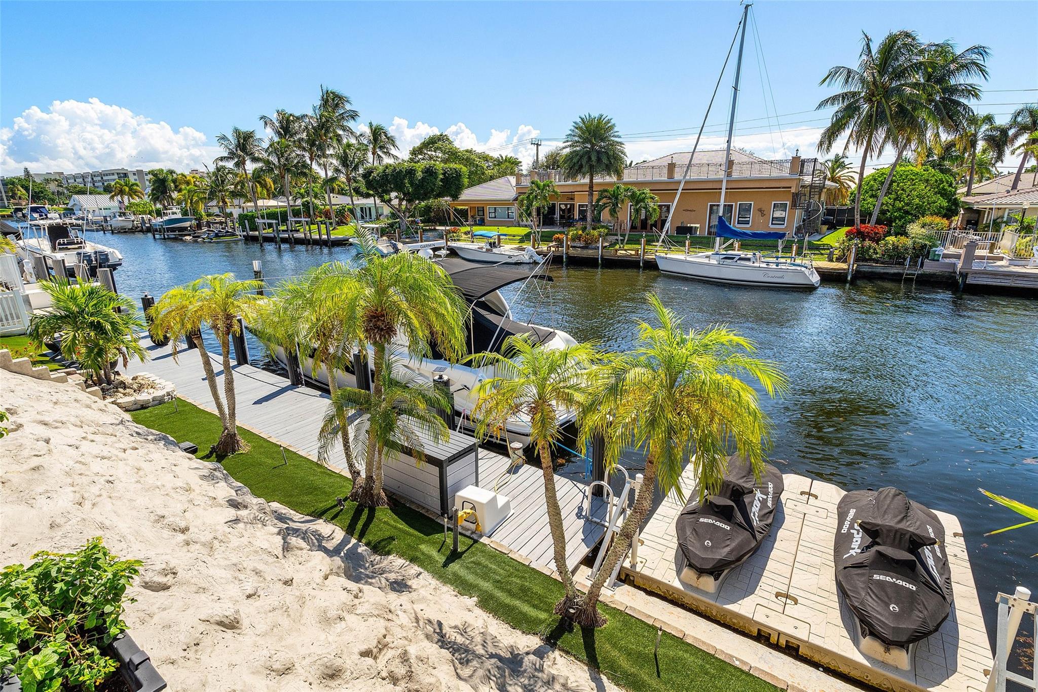 The Cove 2nd Sec 33-27 B - Residential