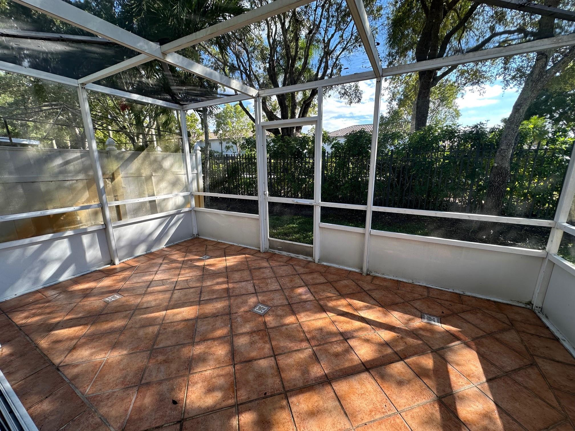 Malibu Bay - Residential Lease