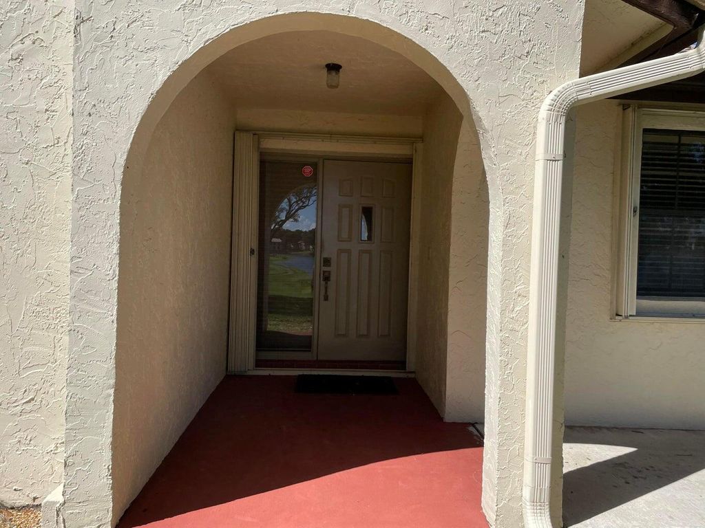 Photo of 420 Ashwood Place, Boca Raton, FL 33431 (MLS # R11097610)