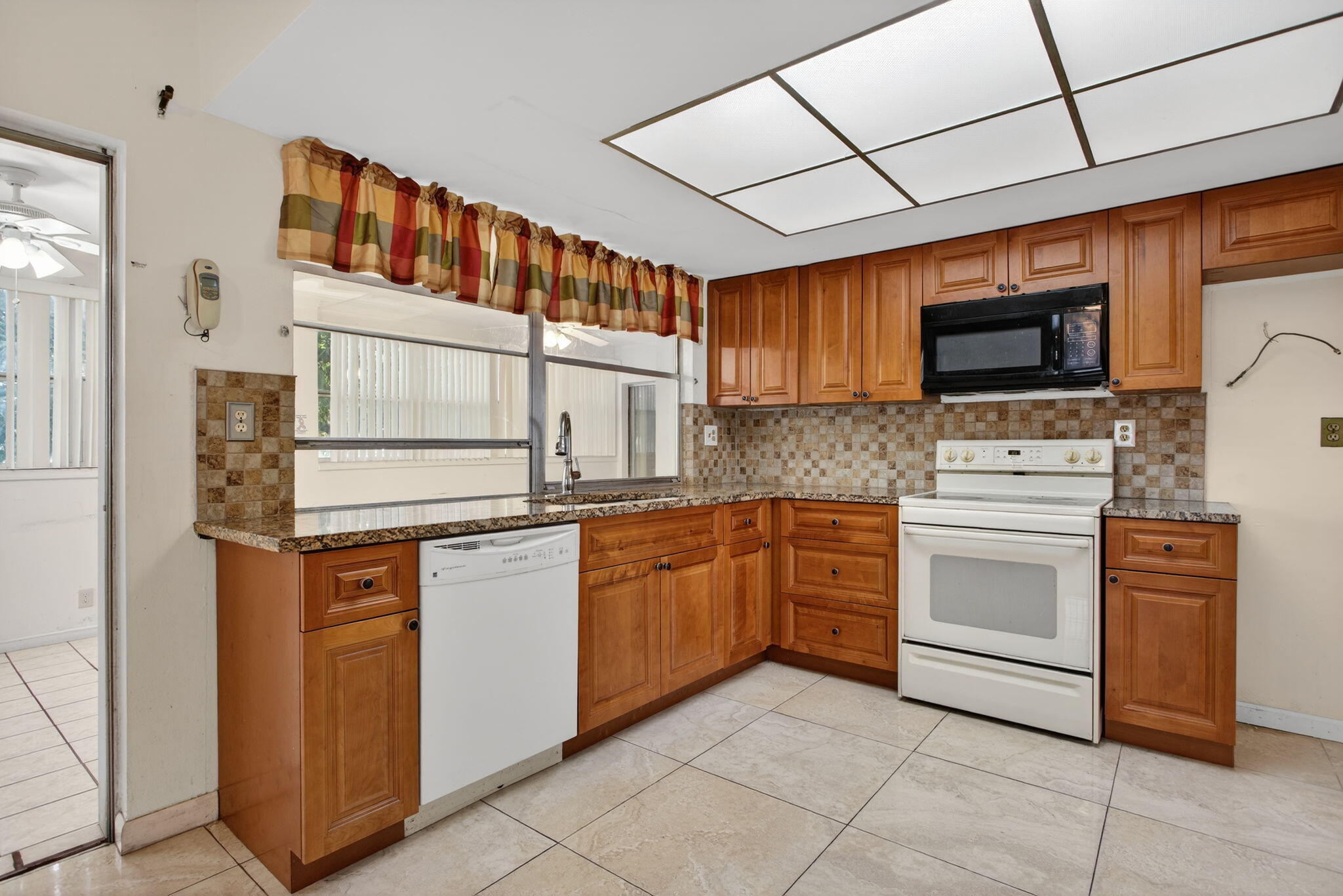 2540 NW 34th Terrace