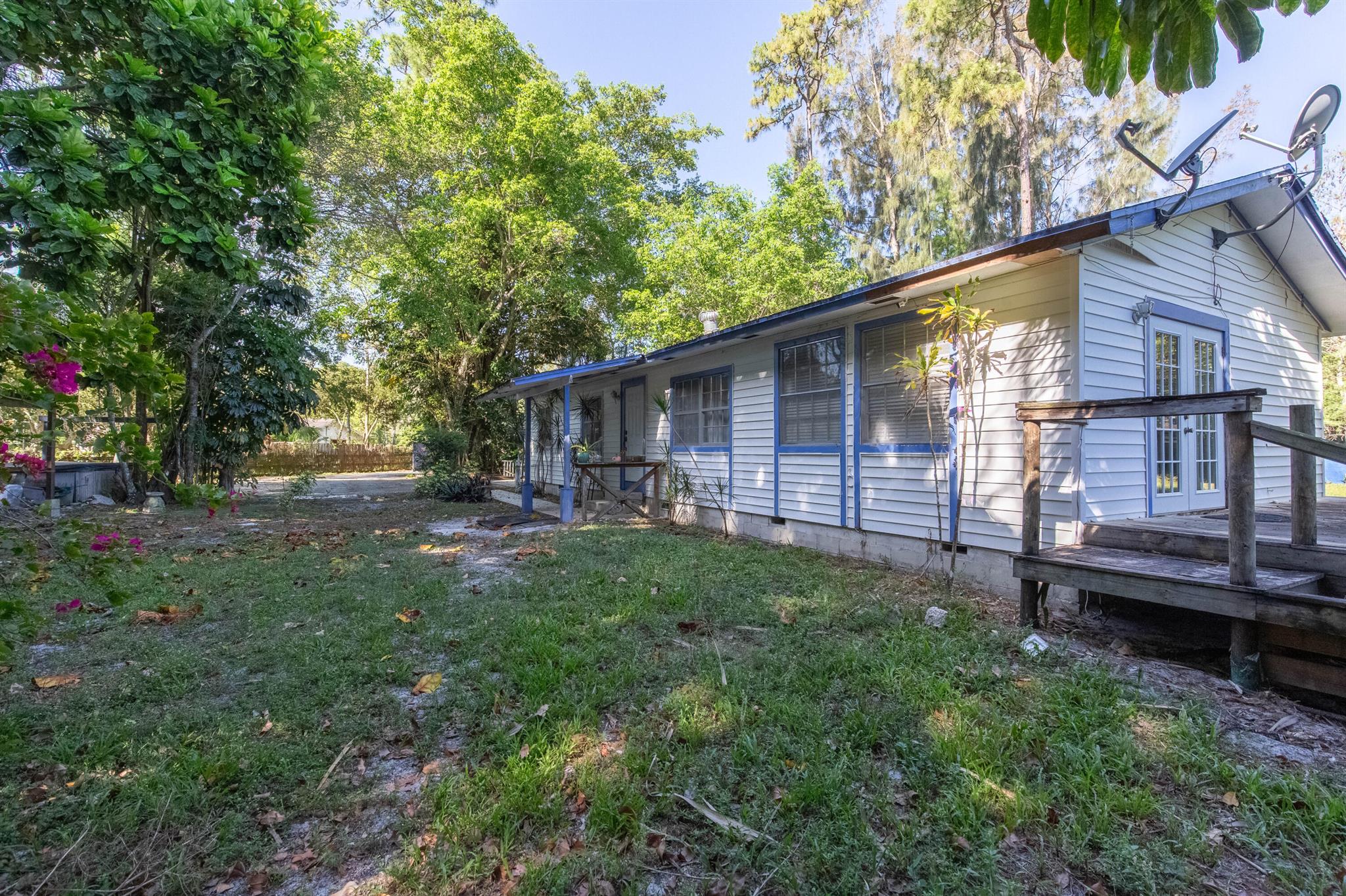 PALM BEACH LITTLE RANCHES 2 - Residential