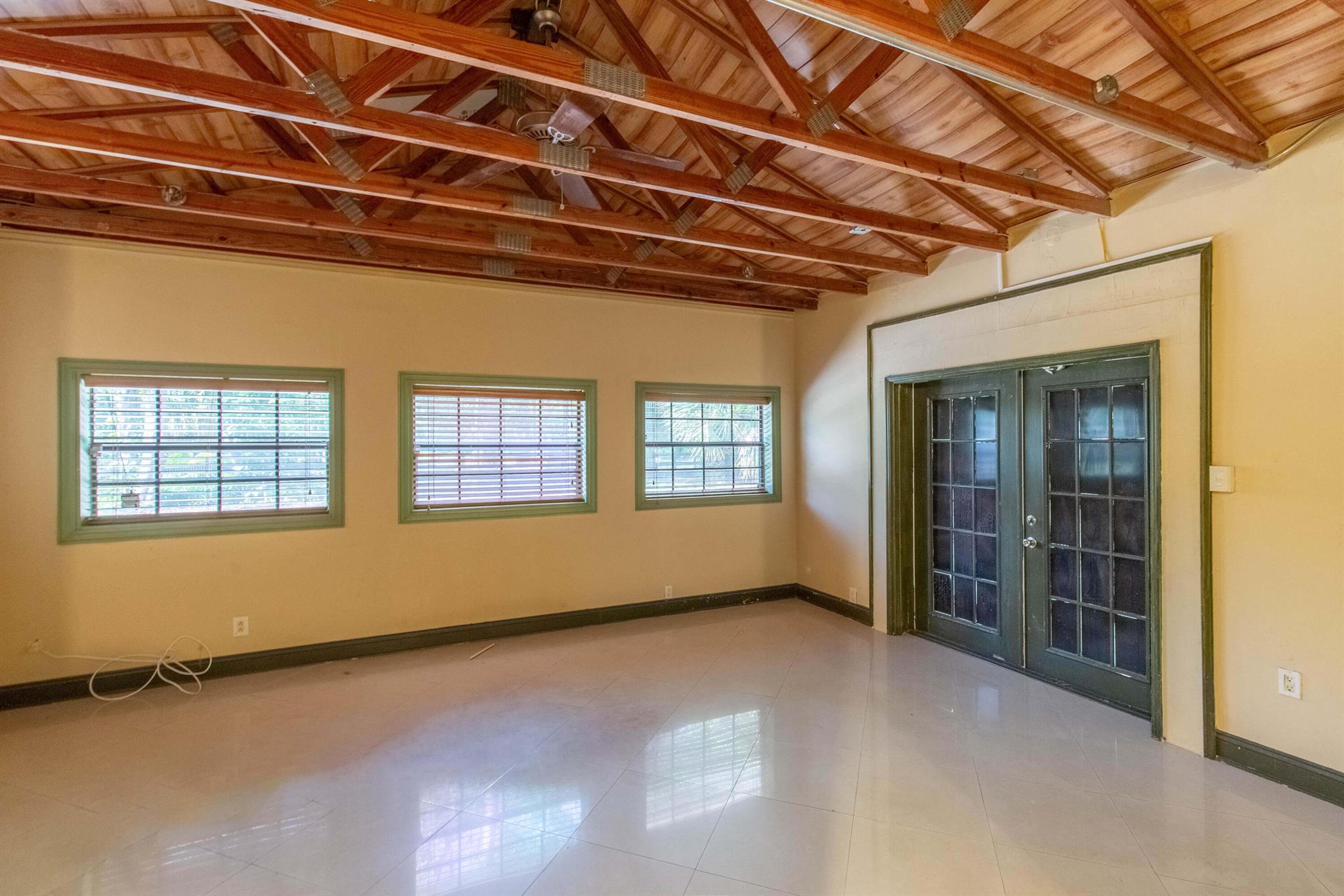 PALM BEACH LITTLE RANCHES 2 - Residential