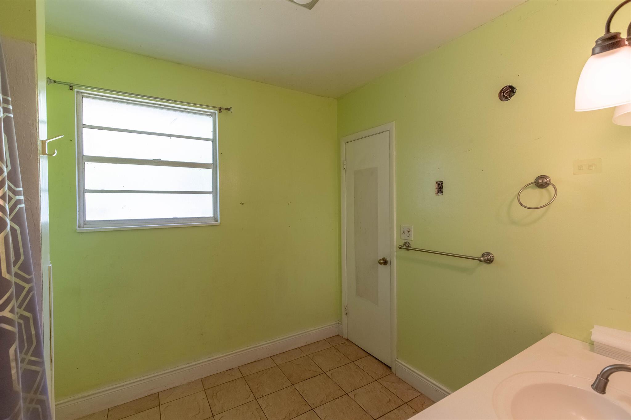 PALM BEACH LITTLE RANCHES 2 - Residential