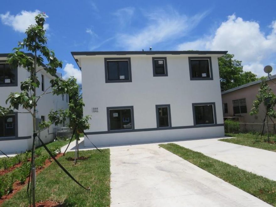 Property consists of a duplex 2 story town homes. Each unit is 3 bed and 3bathrooms. Brand new construction in 2023, Beautiful and modern unit with hurricane impact windows, stainless appliances, tile flooring, absolutely beautiful town-homes.Each unit is separately metered for water and electric. Both units are currently rented.