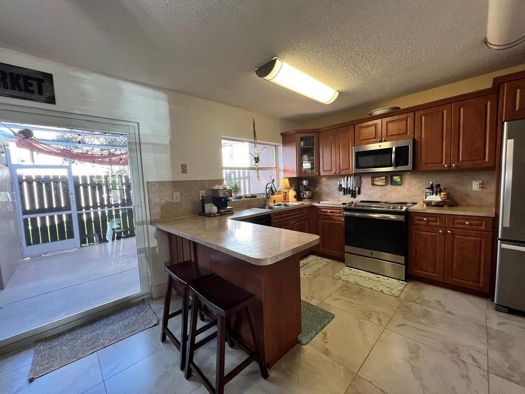 FLAMINGO VILLAS - Residential