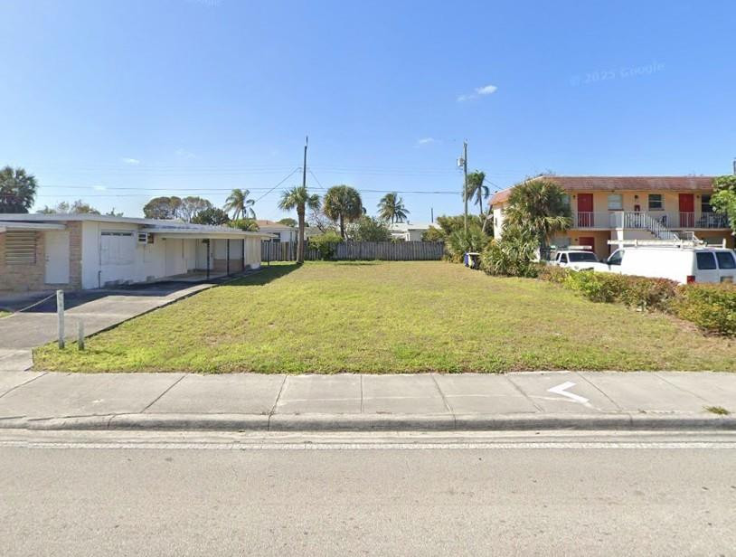 North Lake Worth - Land