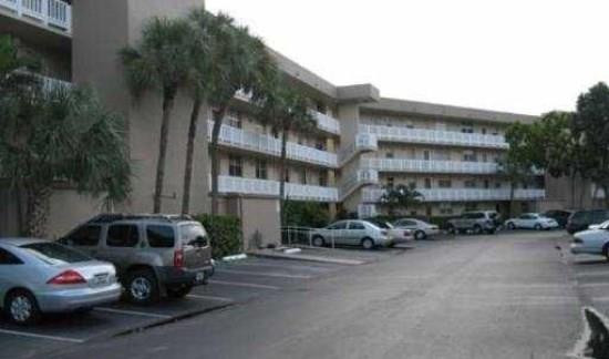 Royal Park Condominium - Residential