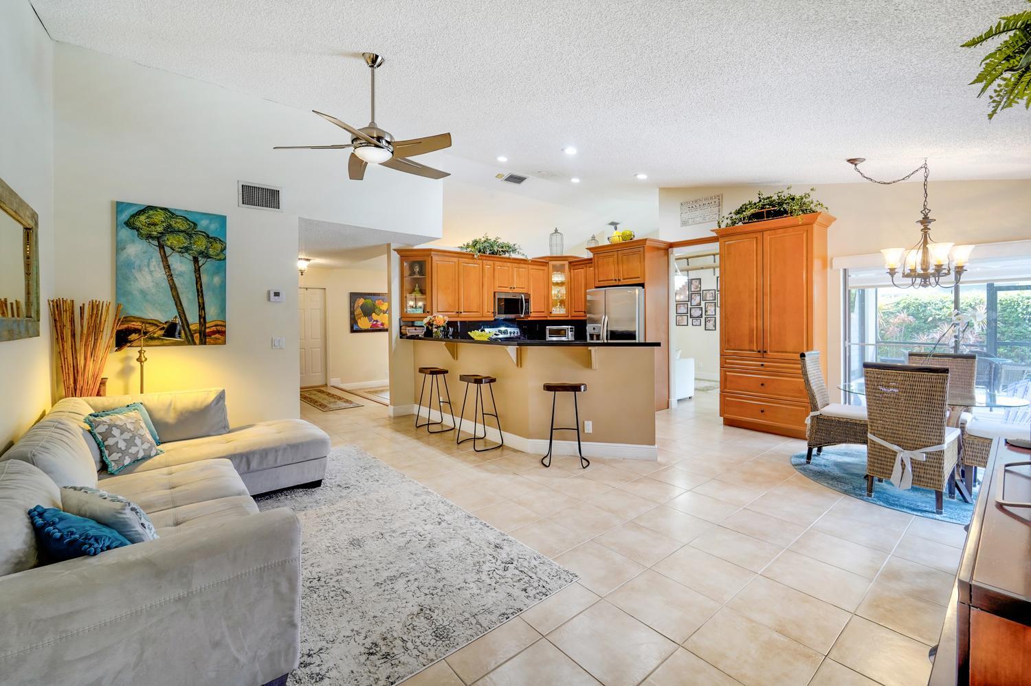 CYPRESS RUN - Residential