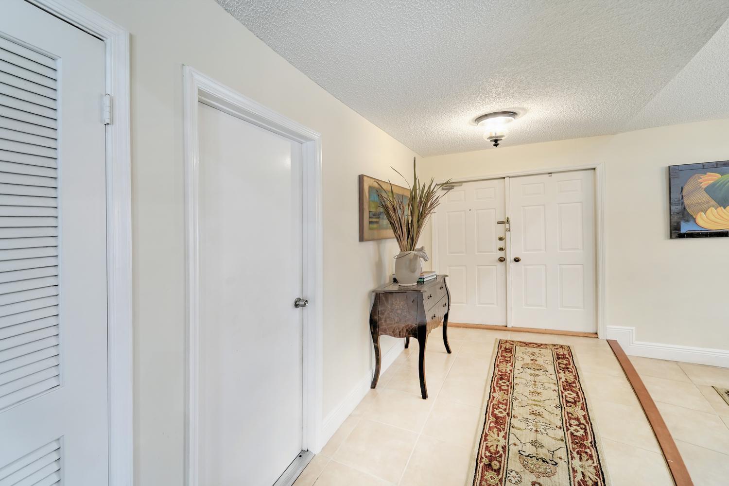 CYPRESS RUN - Residential