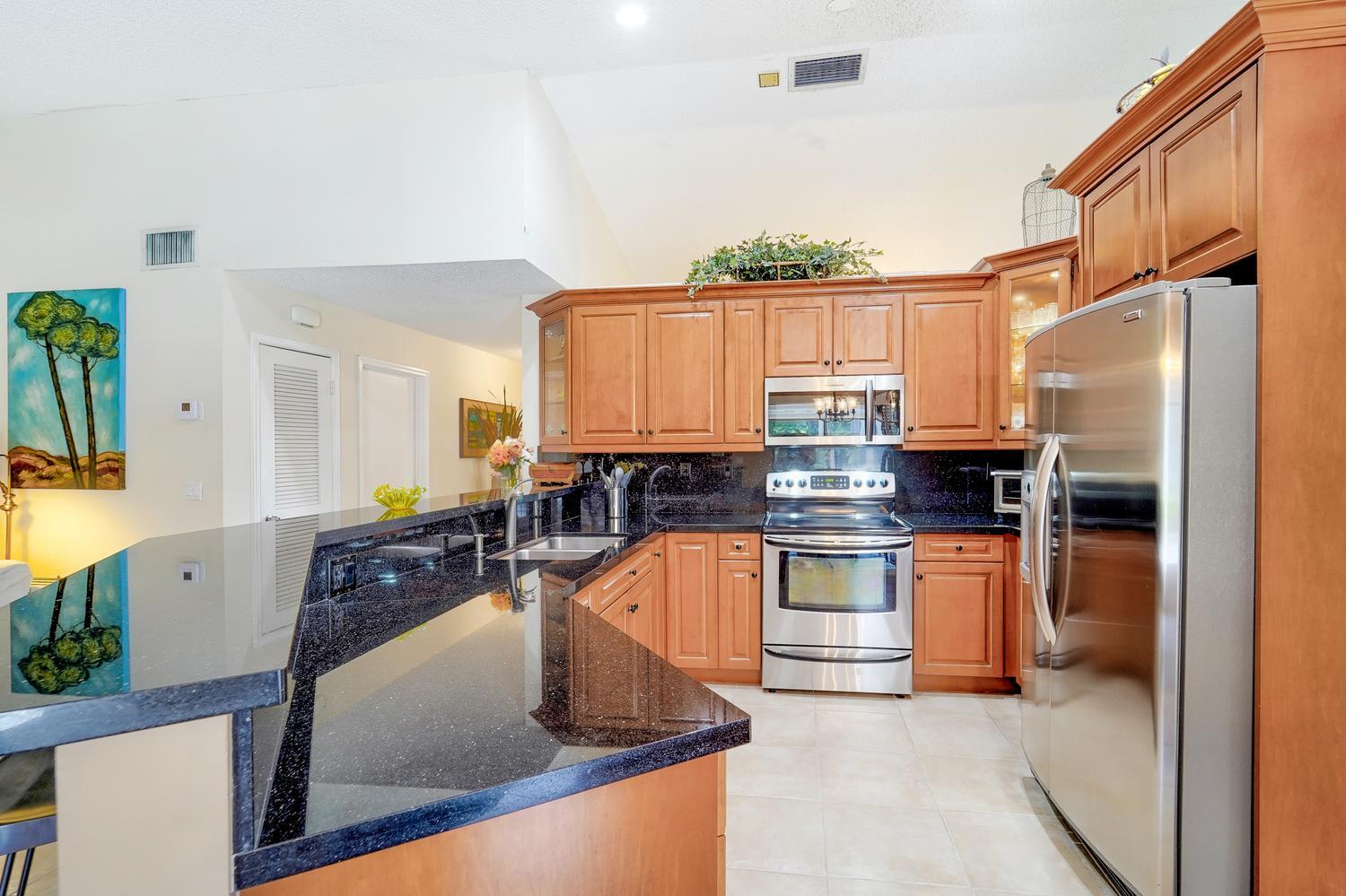 CYPRESS RUN - Residential