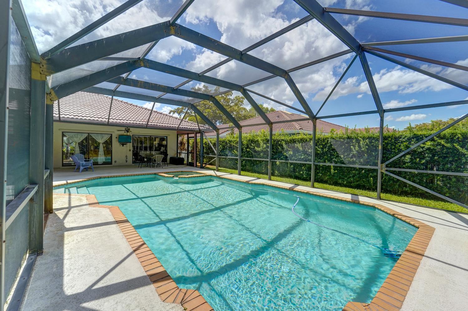 CYPRESS RUN - Residential