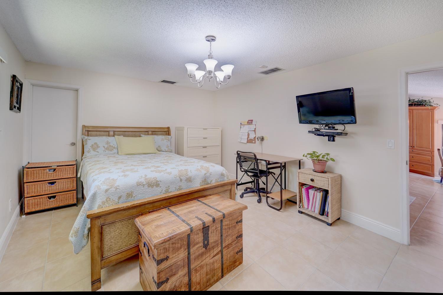 CYPRESS RUN - Residential
