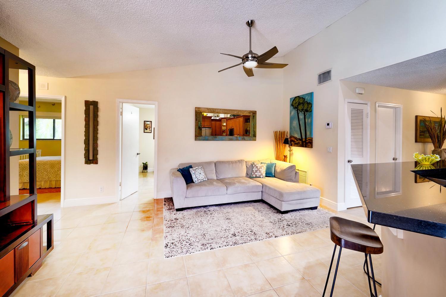 CYPRESS RUN - Residential