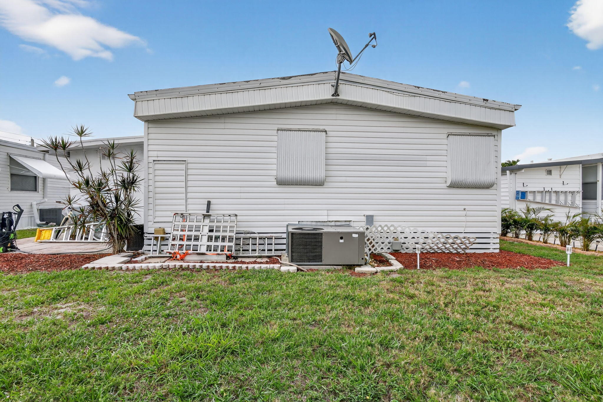 JAMAICA BAY MOBILE HOME CO OP - Residential