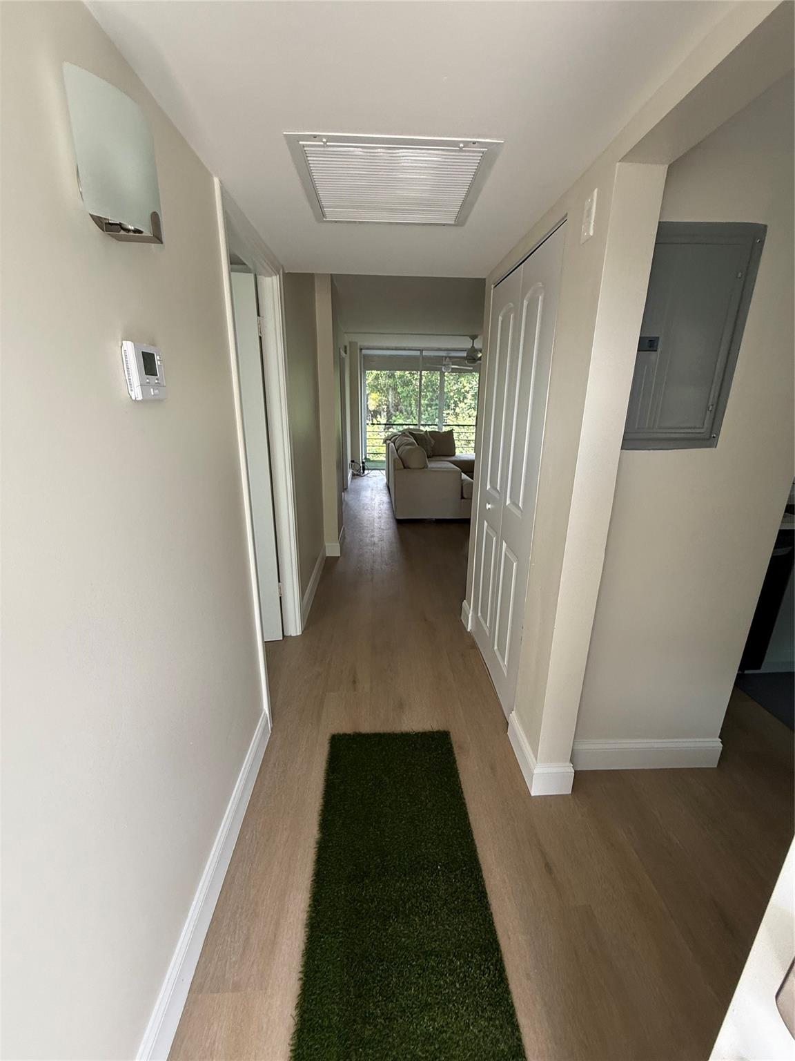 106 Royal Park Dr 3C