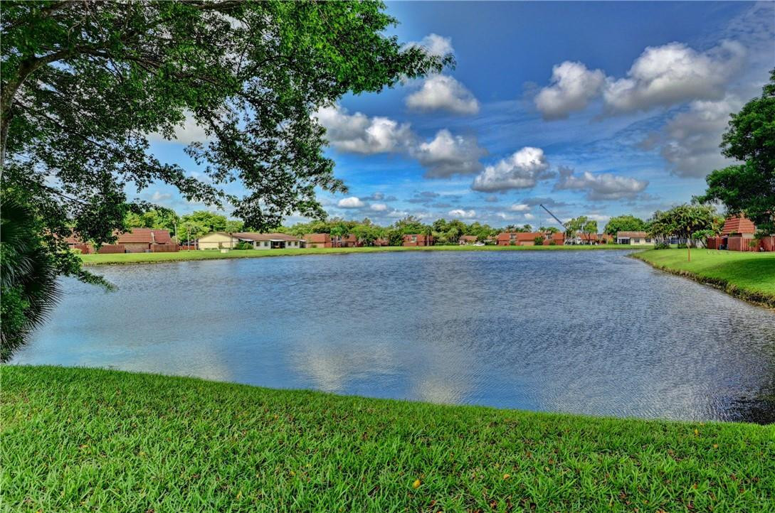 Village @ Lake Pine - Residential