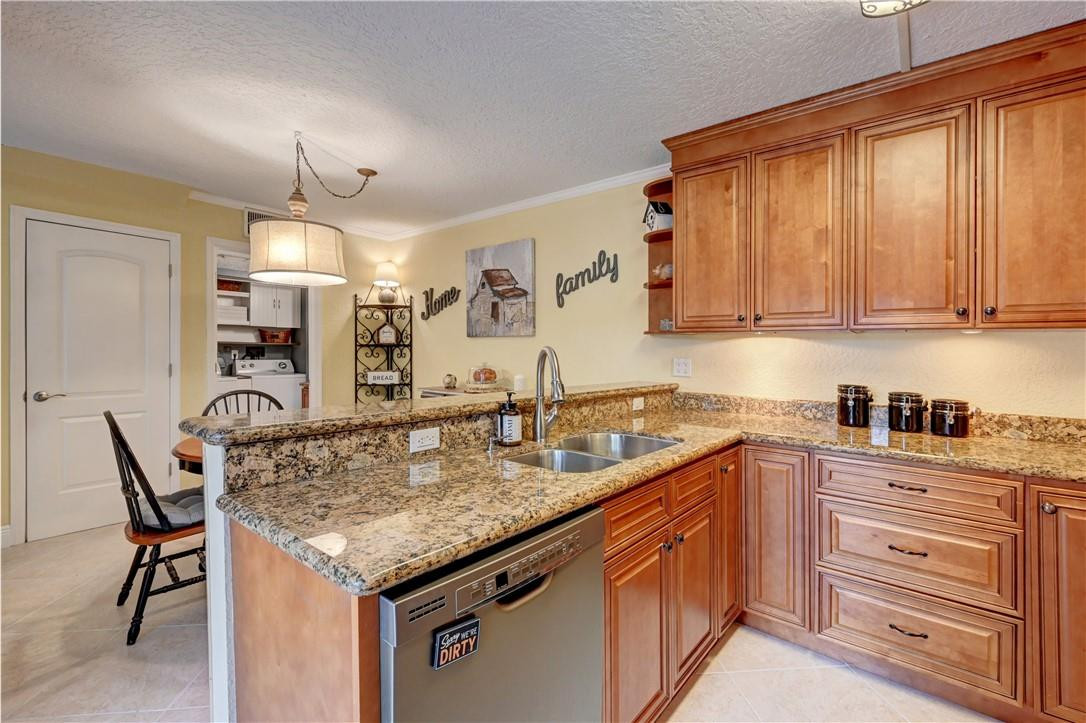 Village @ Lake Pine - Residential