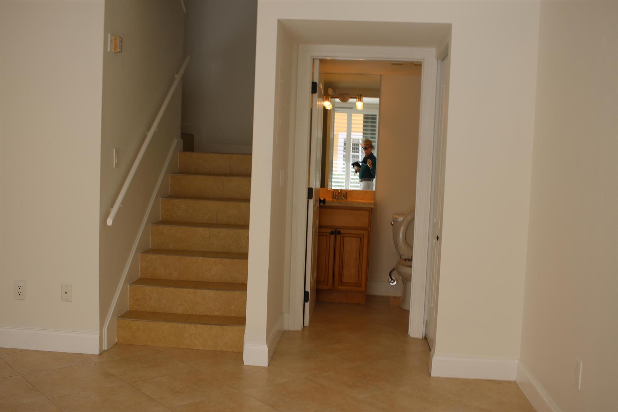 YACHT CLUB ON THE INTRACO - Residential Lease