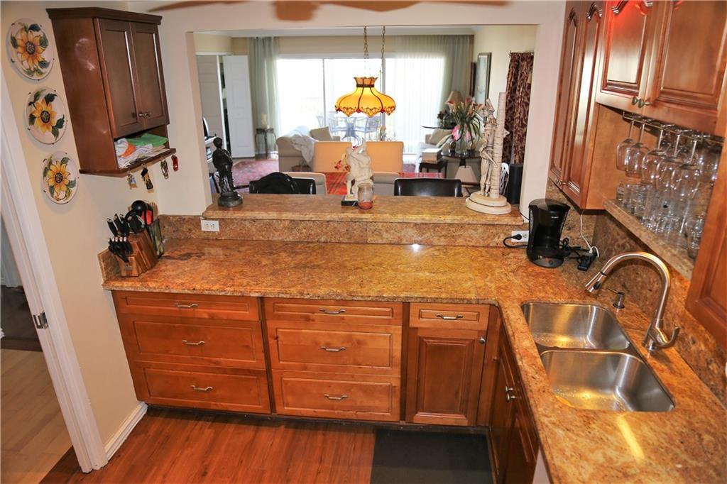 PALM AIRE COUNTRY CLUB - Residential