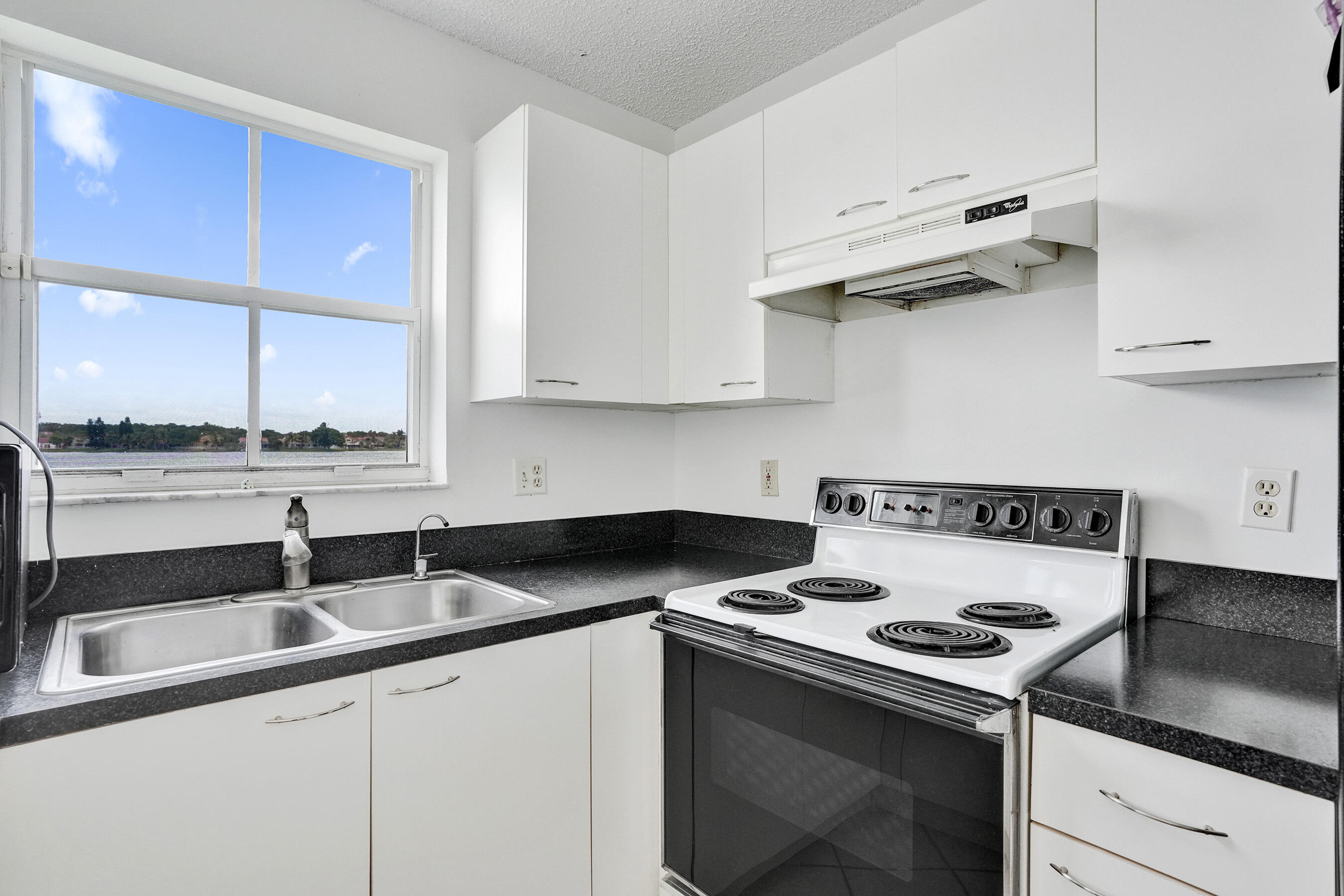 CORAL BAY PARCEL G - Residential
