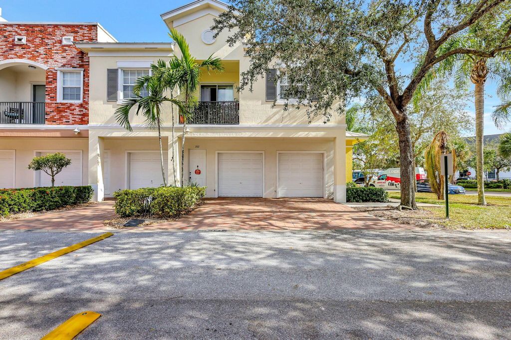 Photo of 10520 SW Stephanie Way #2201, Port Saint Lucie, FL 34987 (MLS # R11105121)