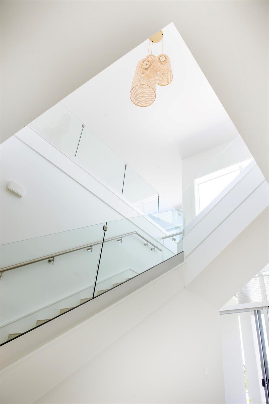 EDGEWATER - Residential