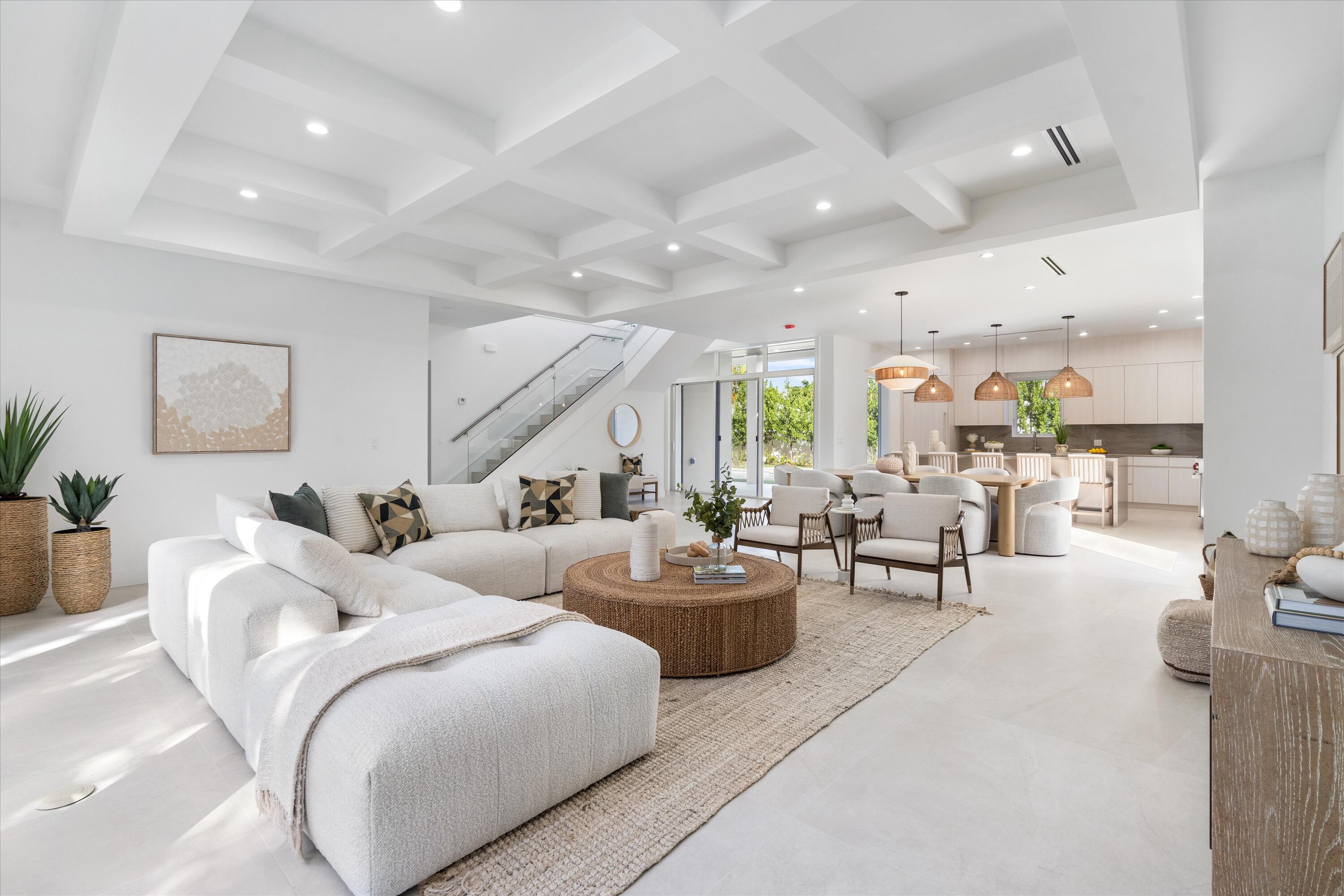 EDGEWATER - Residential