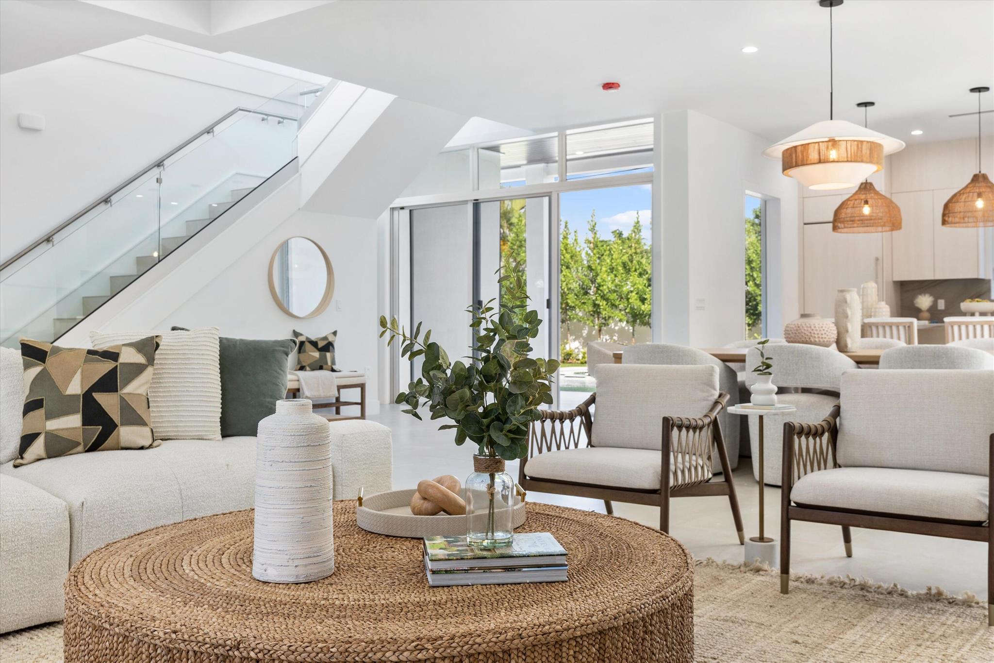 EDGEWATER - Residential