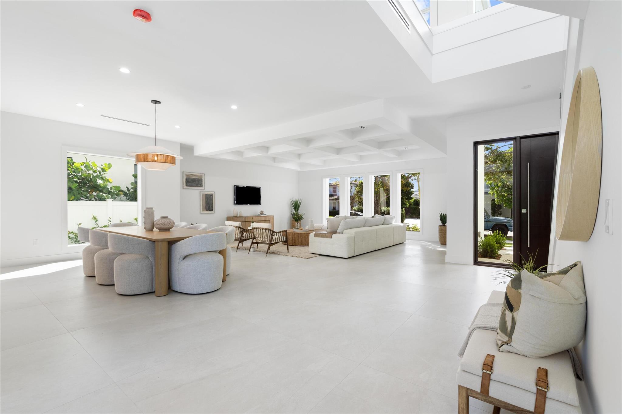 EDGEWATER - Residential