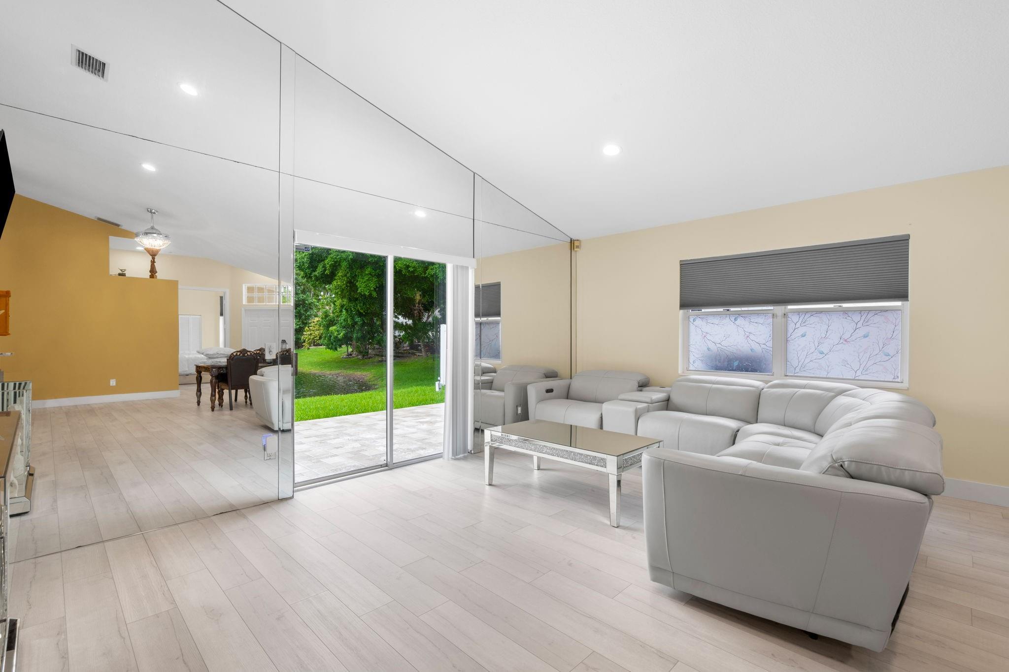 Trends At Boca Raton Unit - Residential