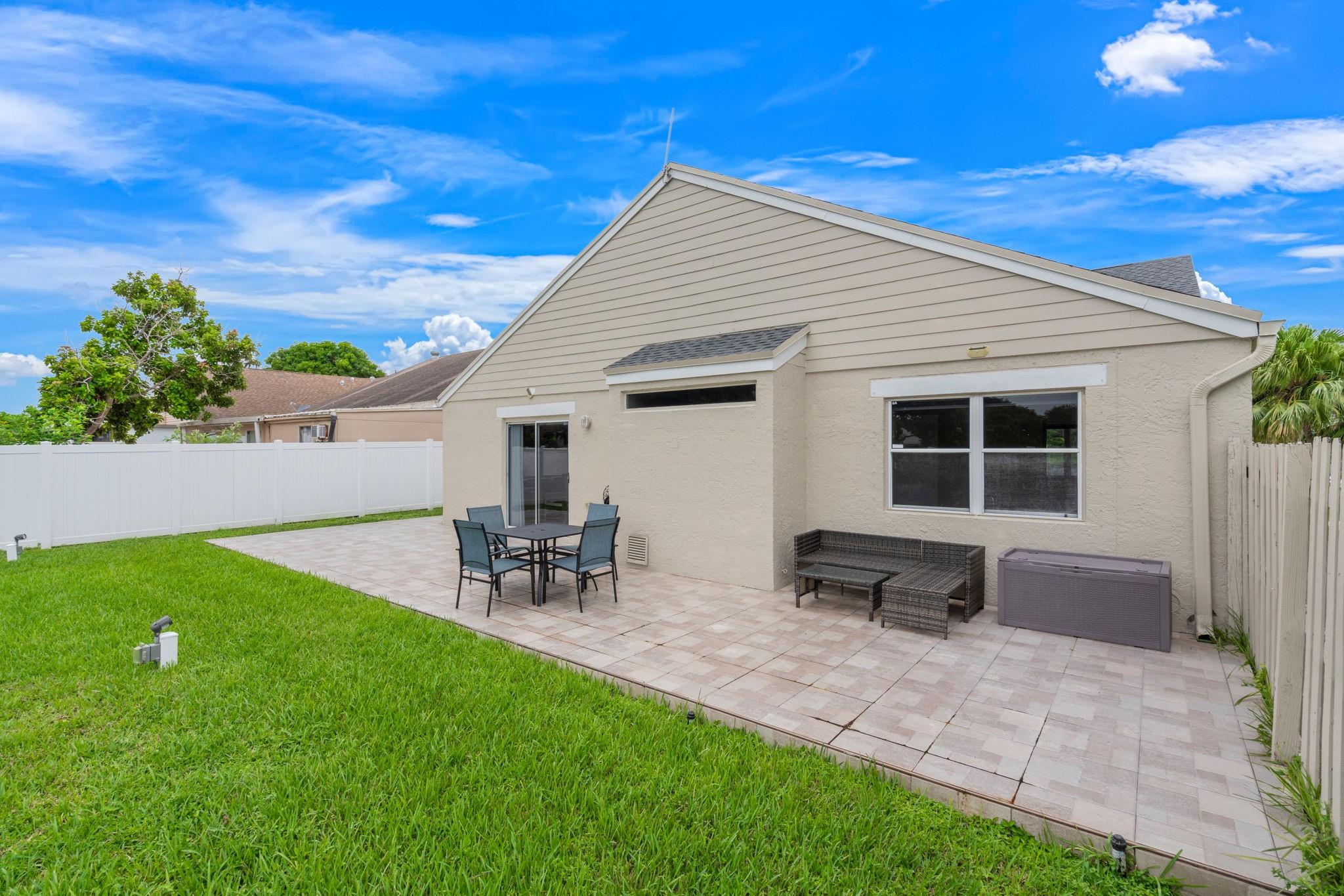 Trends At Boca Raton Unit - Residential