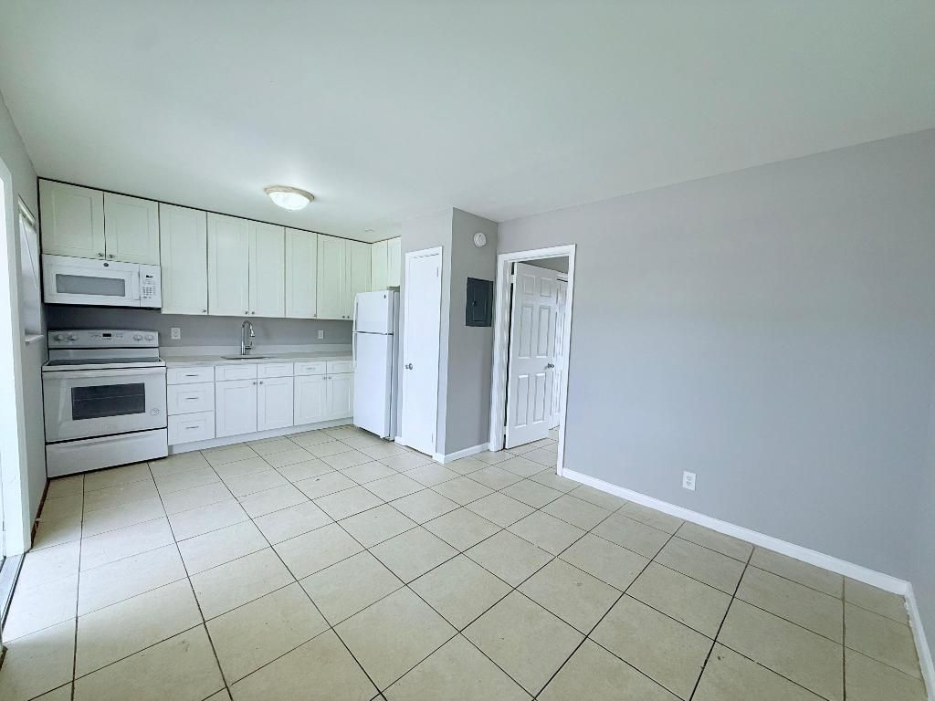 Photo of 4304 Greenwood Avenue, West Palm Beach, FL 33407 (MLS # R11146560)