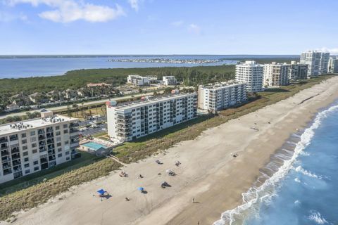 A home in Jensen Beach