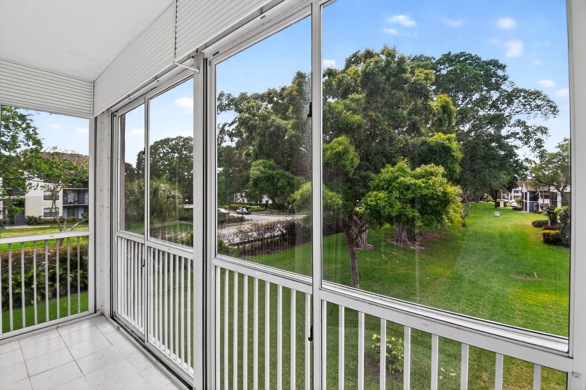TERRACE HOMES AT BANYAN SPRINGS CONDO - Residential