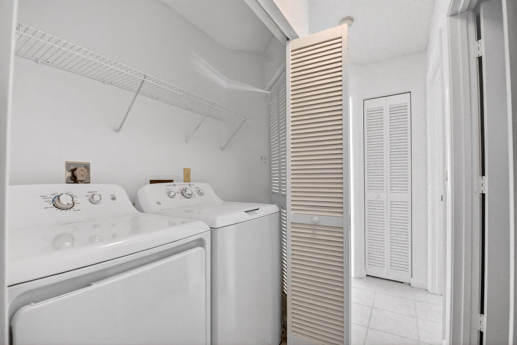 TERRACE HOMES AT BANYAN SPRINGS CONDO - Residential
