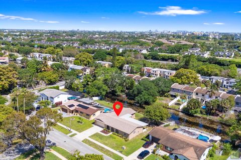Tiny photo for 260 Lake Drive, Coconut Creek, FL 33066 (MLS # B26011590)