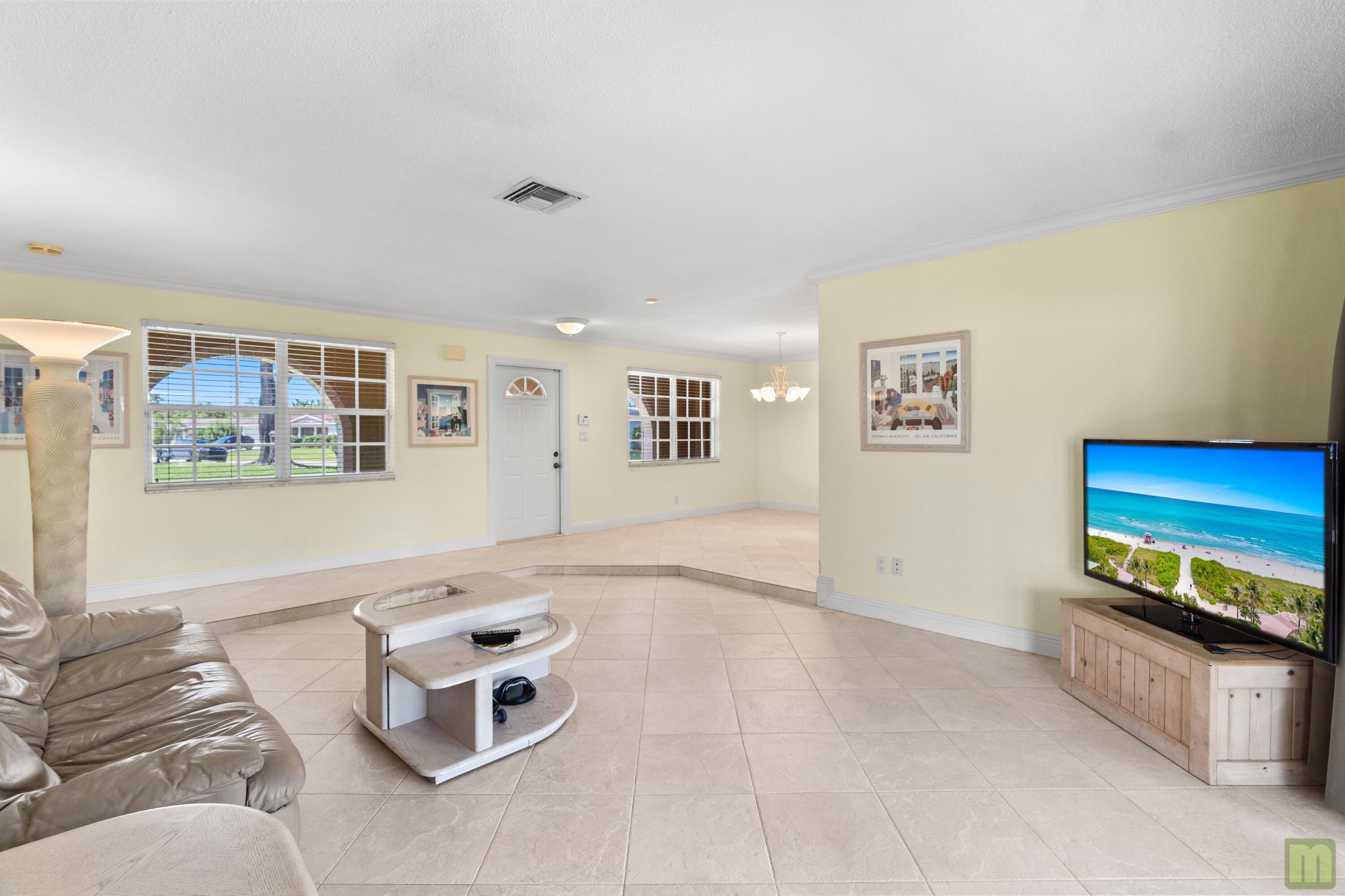 COCONUT CREEK 10TH SEC - Residential