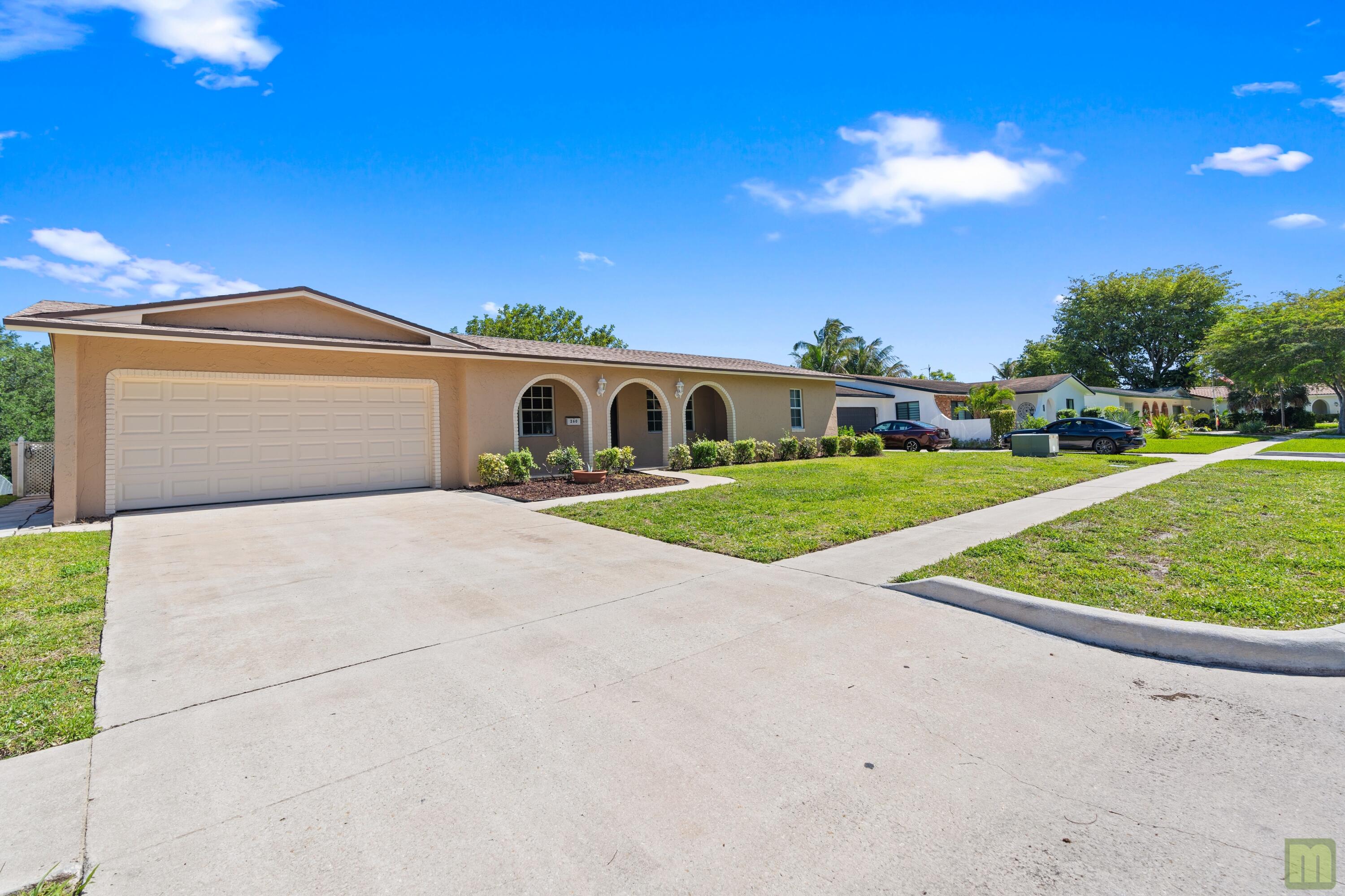COCONUT CREEK 10TH SEC - Residential