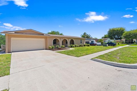 Tiny photo for 260 Lake Drive, Coconut Creek, FL 33066 (MLS # B26011590)