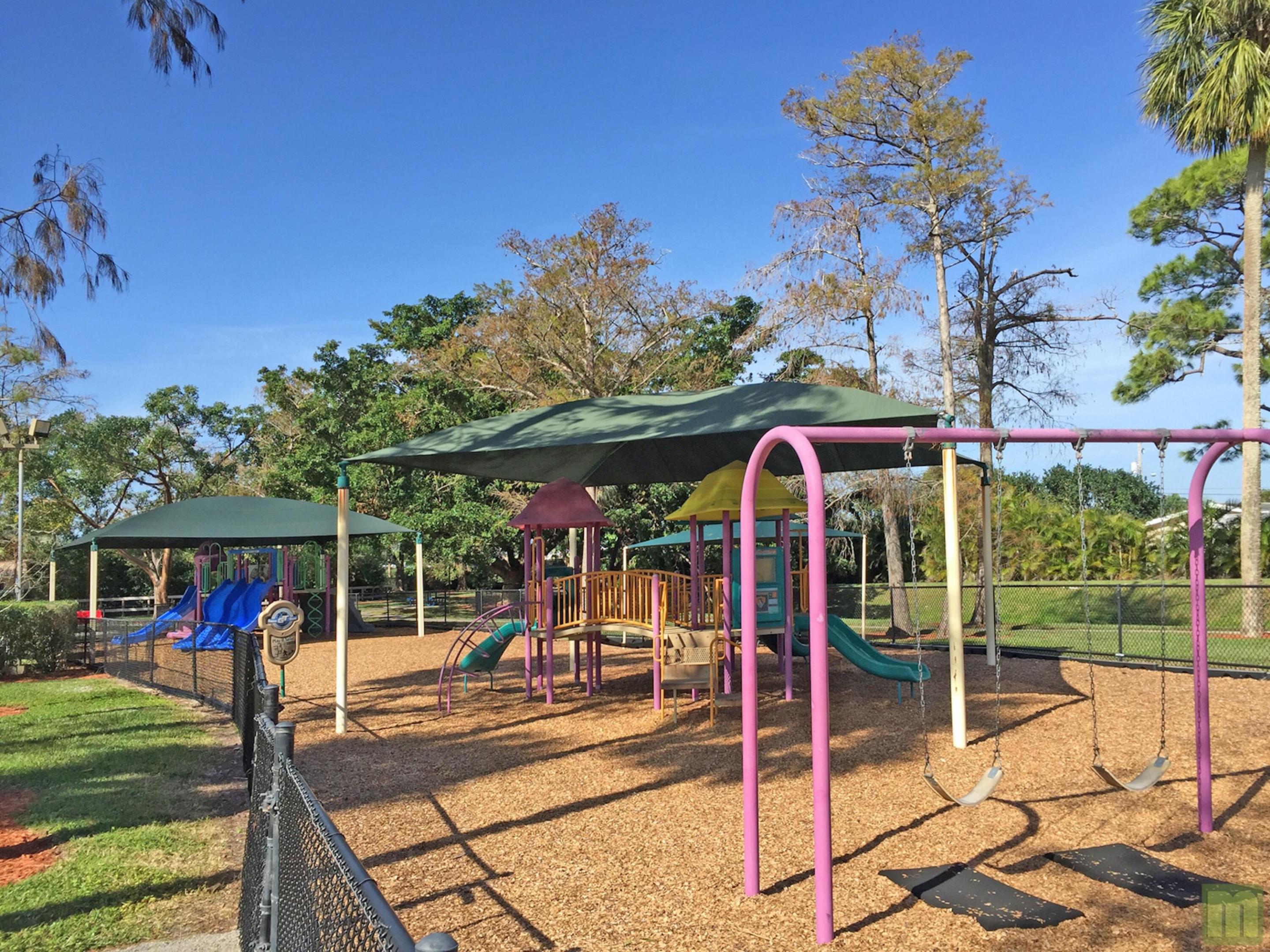 COCONUT CREEK 10TH SEC - Residential