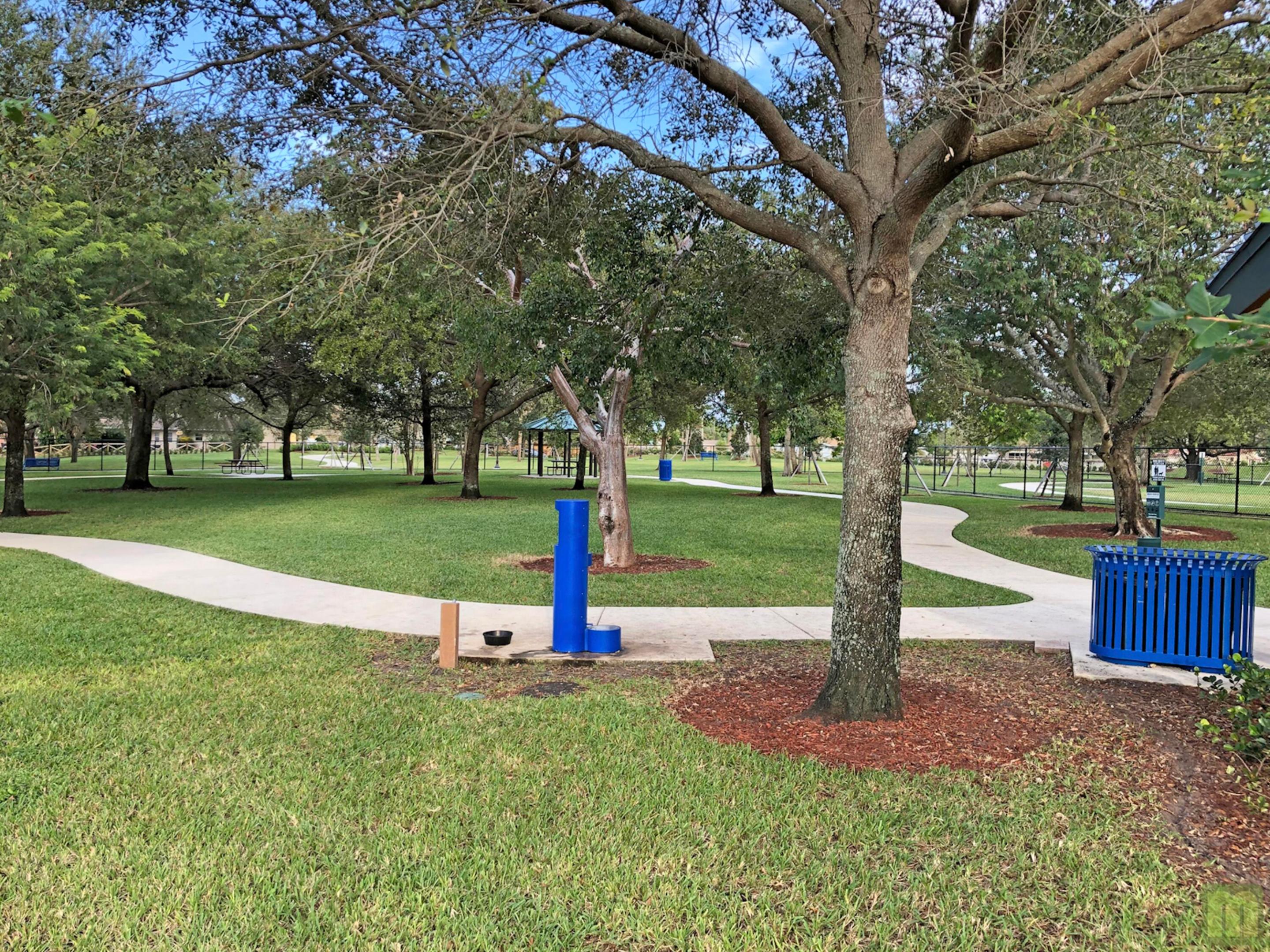 COCONUT CREEK 10TH SEC - Residential