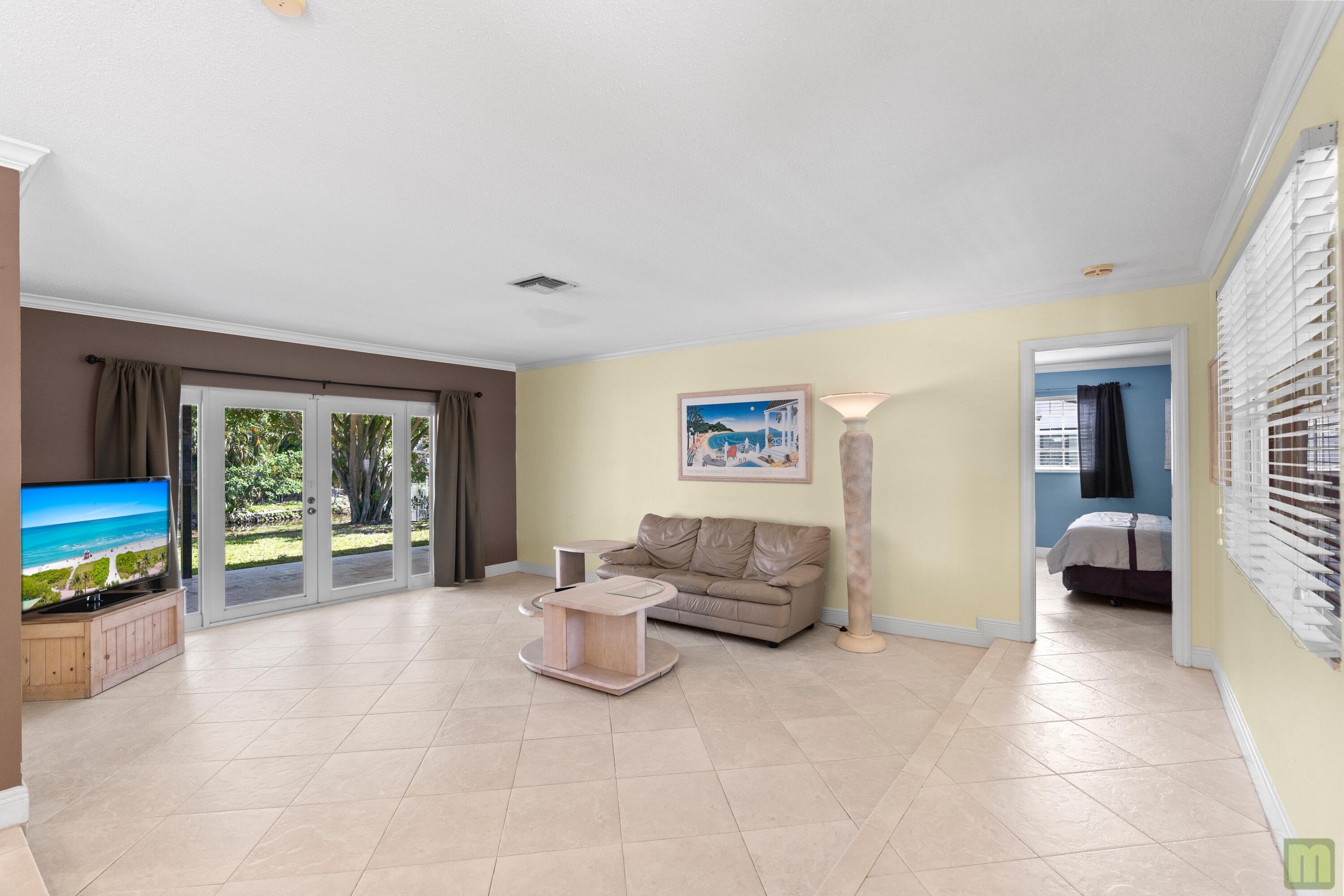 COCONUT CREEK 10TH SEC - Residential