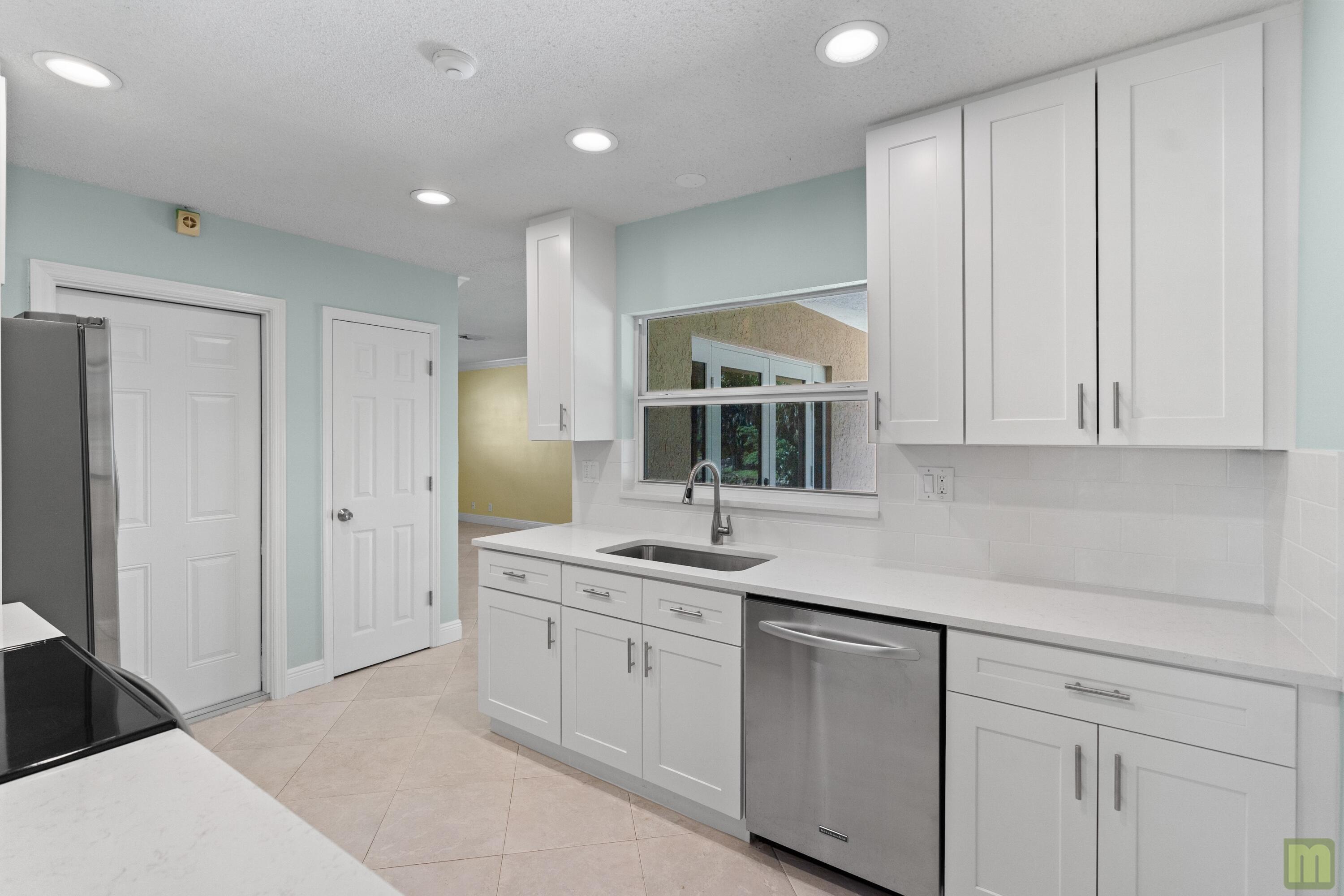 COCONUT CREEK 10TH SEC - Residential