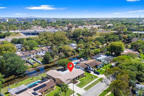 Tiny photo for 260 Lake Drive, Coconut Creek, FL 33066 (MLS # B26011590)