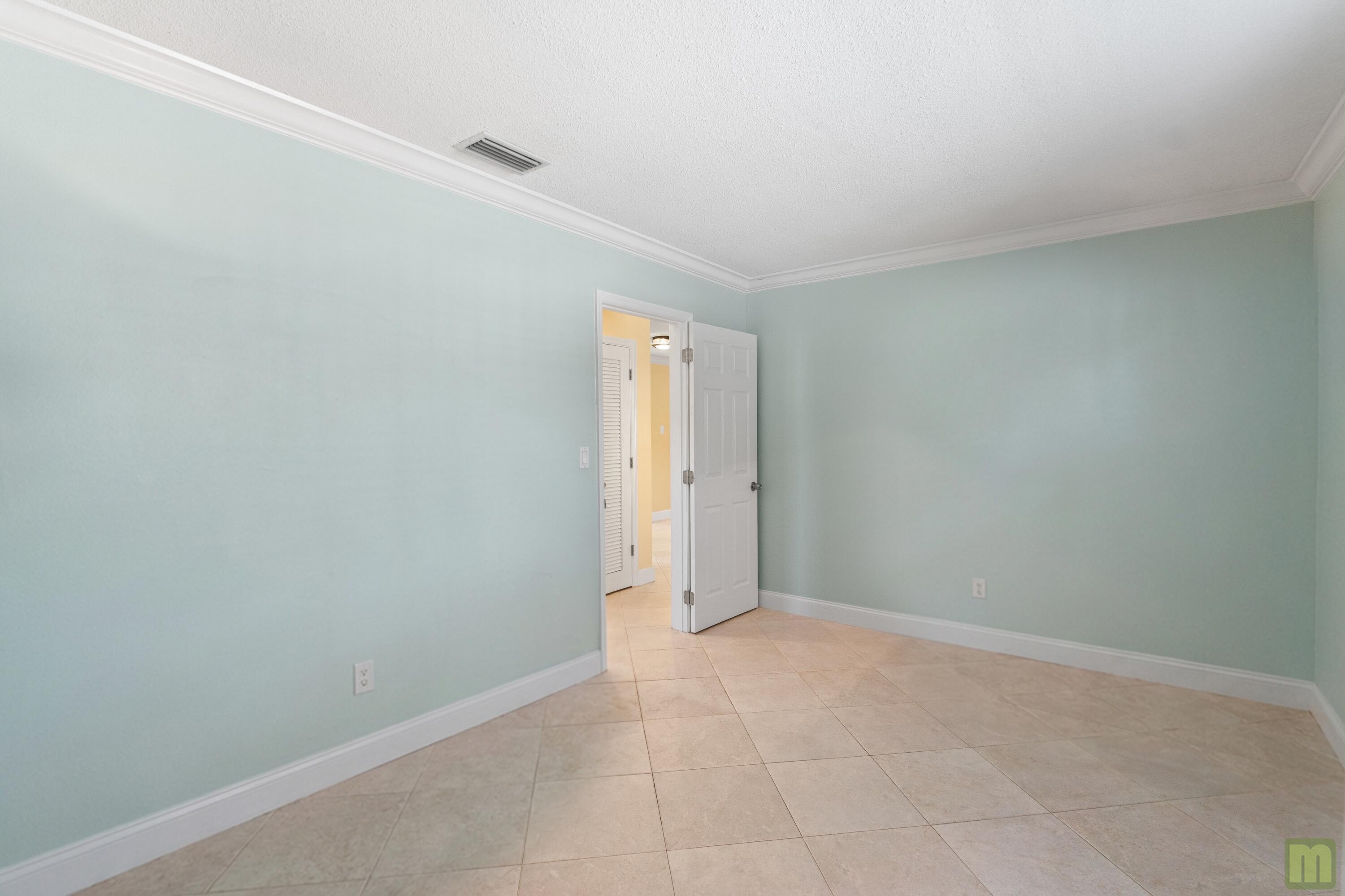 COCONUT CREEK 10TH SEC - Residential